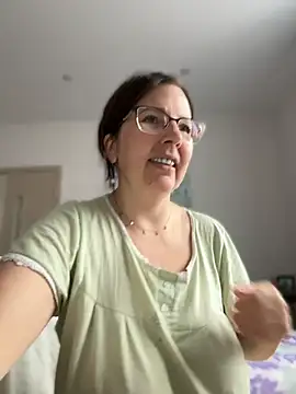 Snapshot of B_Bonya_m chatting on 7, 6, 2026 B Bonya m online show from 7, 6, 2026