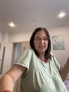 Snapshot of B_Bonya_m chatting on 19, 6, 2026 B Bonya m online show from 19, 6, 2026