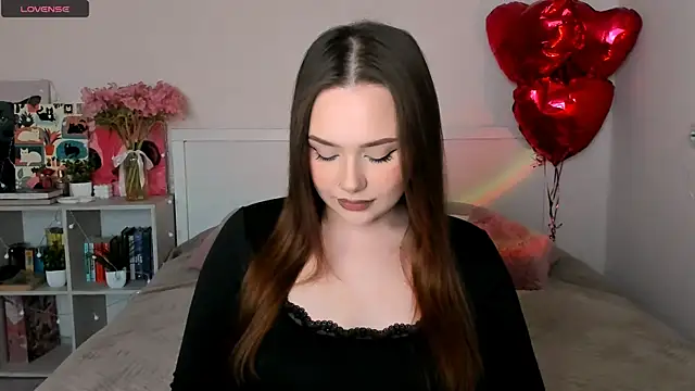 LittleKiitten online show from 29, 5, 2026