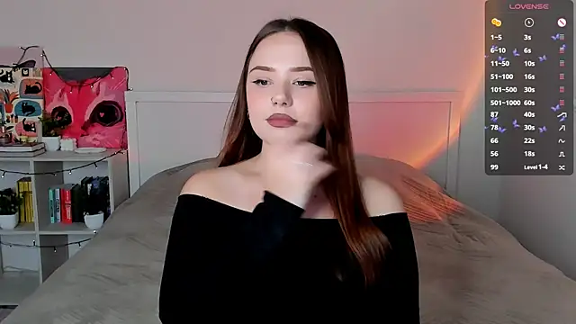 LittleKiitten online show from 4, 10, 2025