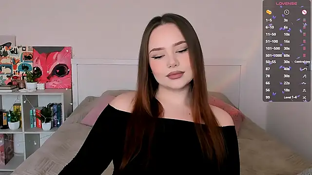 LittleKiitten online show from 2, 4, 2026