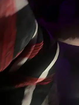 Snapshot of Johndoe2292 chatting on 20, 10, 2025 Johndoe2292 online show from 20, 10, 2025