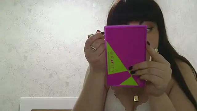 StarandMoon online show from 4, 12, 2025