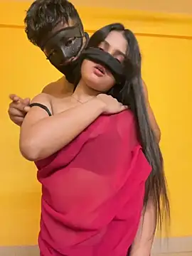 Hotcouple012 online show from 15, 11, 2025