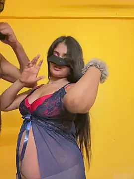 Hotcouple012 online show from 18, 1, 2026