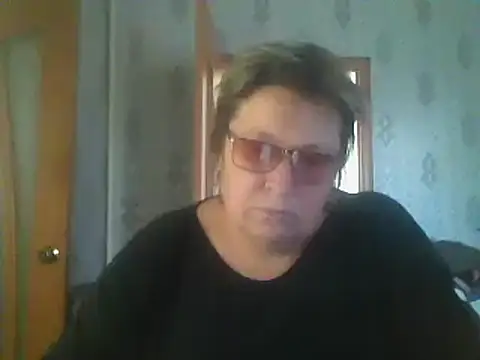 MelanieCold467 online show from 17, 10, 2025