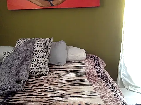 GoldenPussyXOXO online show from 20, 9, 2025