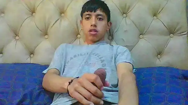 Snapshot of danuel23 chatting on 3, 3, 2026 danuel23 online show from 3, 3, 2026