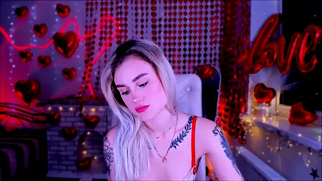  Ravenaa online show from 8, 2, 2025