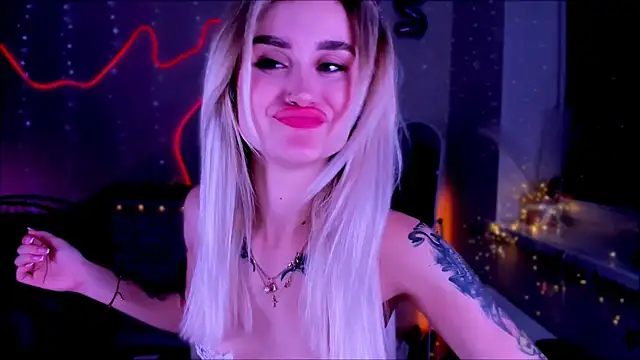  Ravenaa online show from 6, 2, 2025