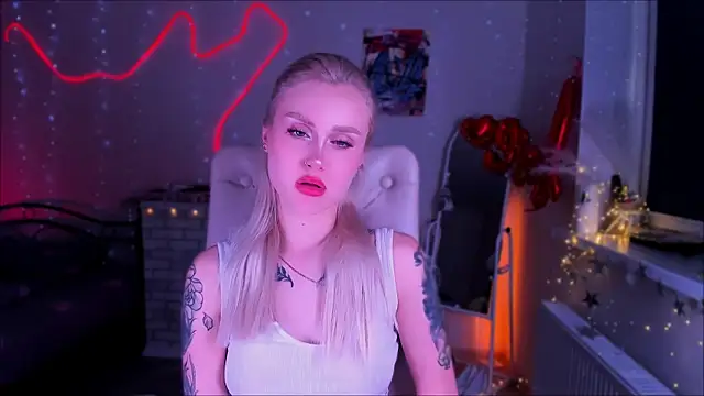  Ravenaa online show from 19, 3, 2025