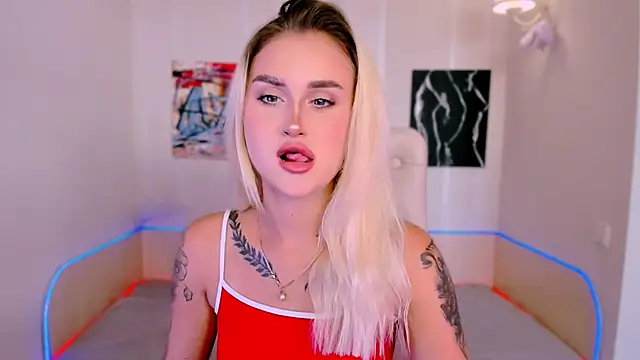  Ravenaa online show from 19, 9, 2025