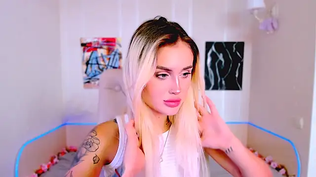  Ravenaa online show from 4, 10, 2025