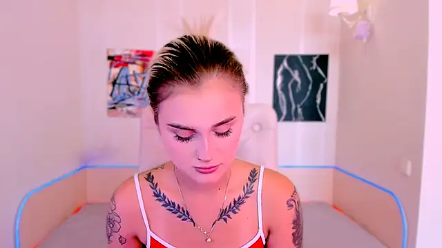  Ravenaa online show from 21, 9, 2025