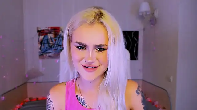  Ravenaa online show from 14, 11, 2025