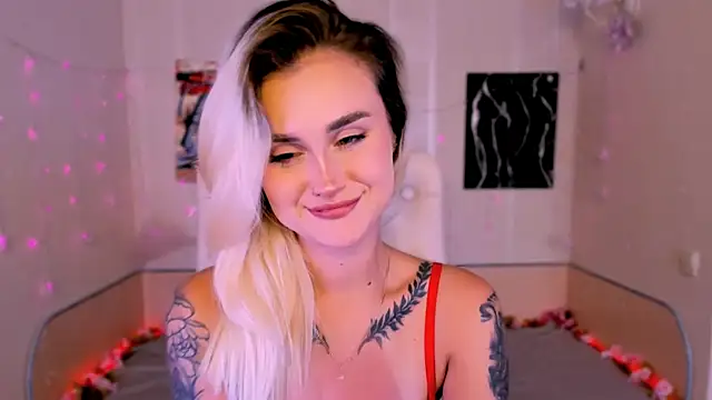  Ravenaa online show from 11, 10, 2025