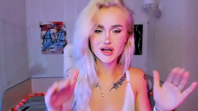  Ravenaa online show from 7, 11, 2025