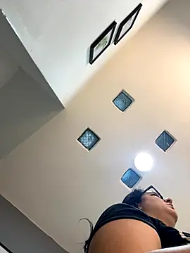 Soe Lara online show from 19, 11, 2025