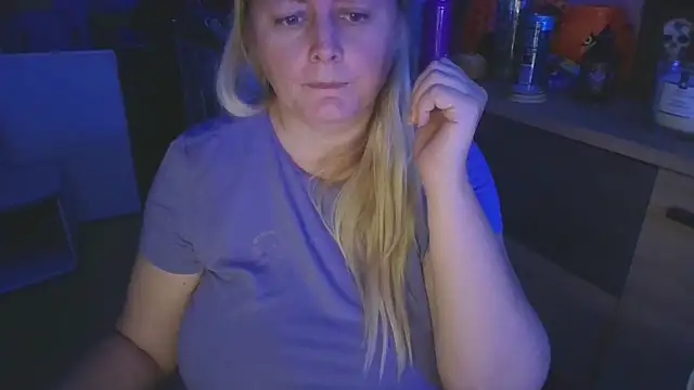 Meliss Official9 online show from 30, 10, 2025