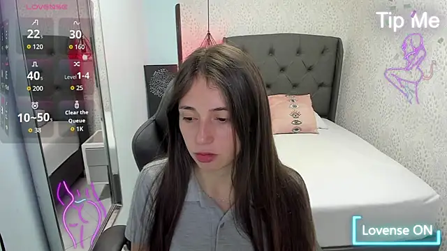 MAGNOLEROY online show from 9, 10, 2025