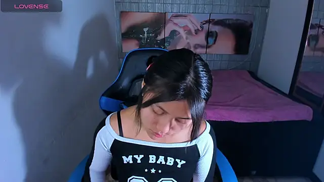 Catalehia Milk online show from 20, 9, 2025