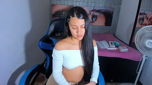 Catalehia Milk online show from 14, 9, 2025