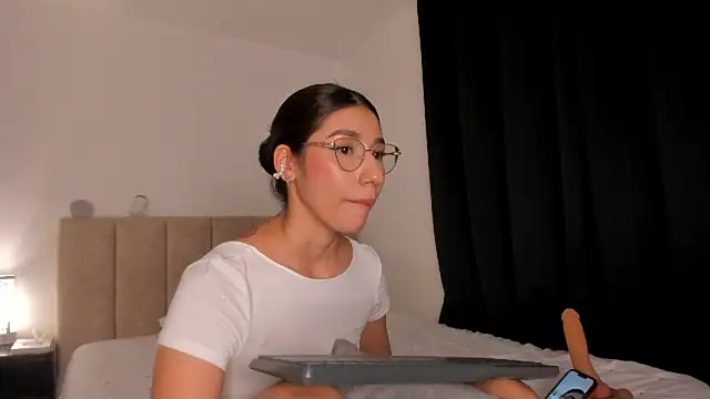 danna davis18 online show from 7, 2, 2025