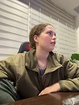 AlenaDast online show from 10, 10, 2025