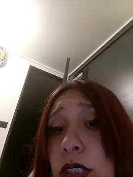 Snapshot of bbferlinaa chatting on 13, 11, 2025 bbferlinaa online show from 13, 11, 2025