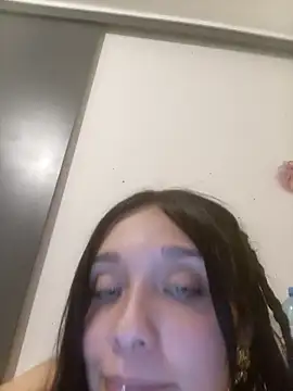 Snapshot of bbferlinaa chatting on 22, 12, 2025 bbferlinaa online show from 22, 12, 2025