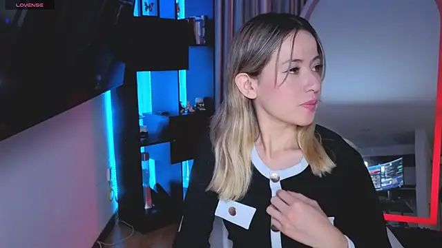 sexfire lalita online show from 21, 11, 2025