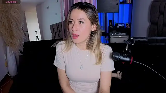 sexfire lalita online show from 13, 2, 2026