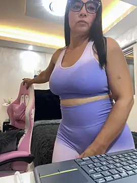 Hot beauty   online show from 27, 6, 2026