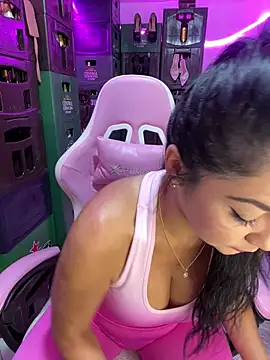 Hot beauty   online show from 12, 9, 2025