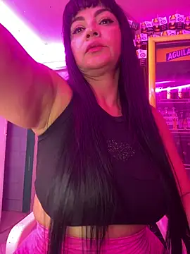 Hot beauty   online show from 15, 4, 2026