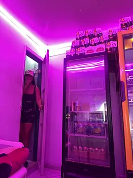 Hot beauty   online show from 5, 3, 2026