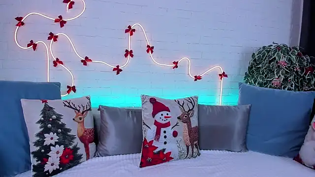 rossy babe  online show from 6, 1, 2026