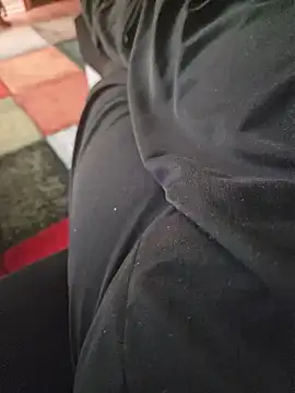 Warumnicht1980 online show from 8, 11, 2025