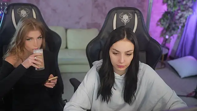 Snapshot of Stacy054 chatting on 11, 1, 2026 Stacy054 online show from 11, 1, 2026