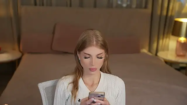 Snapshot of Stacy054 chatting on 24, 9, 2025 Stacy054 online show from 24, 9, 2025