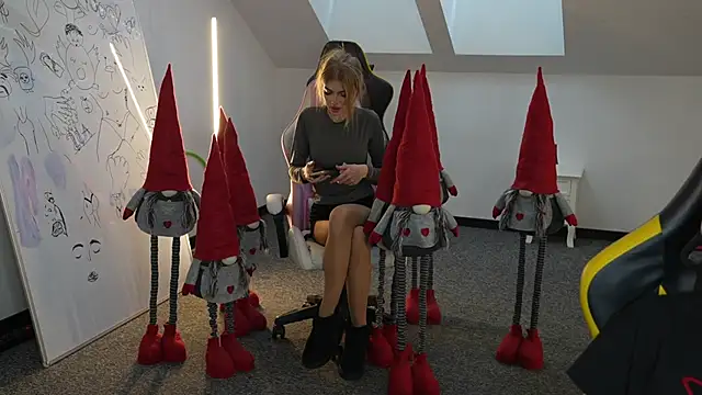 Snapshot of Stacy054 chatting on 6, 11, 2025 Stacy054 online show from 6, 11, 2025