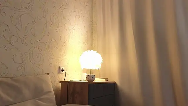 elsa limerence online show from 18, 4, 2026