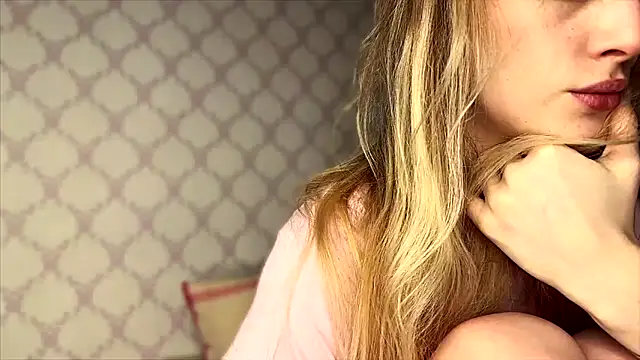 Evvie Summn1 online show from 29, 3, 2026