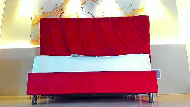 MAISE HILL1 online show from 27, 10, 2025