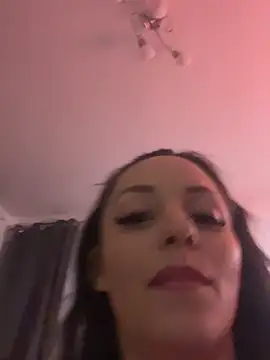 Snapshot of Chiara0102 chatting on 18, 5, 2026 Chiara0102 online show from 18, 5, 2026