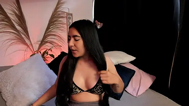 Serenity Day online show from 6, 10, 2025