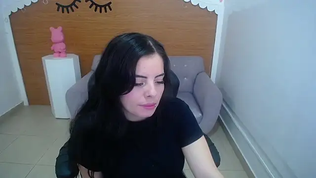 Chinatsu t online show from 26, 11, 2025