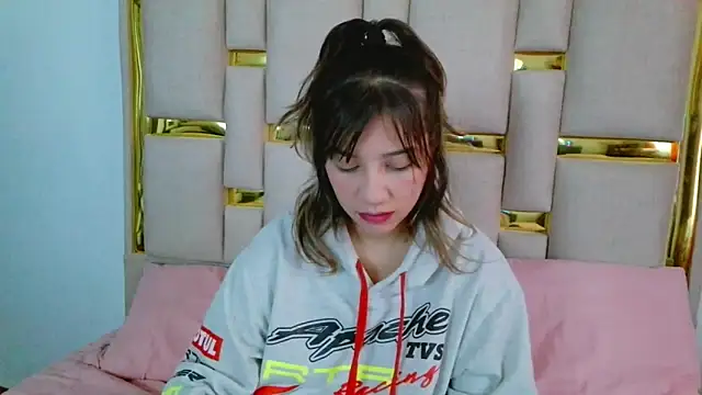 nina carther online show from 26, 11, 2025