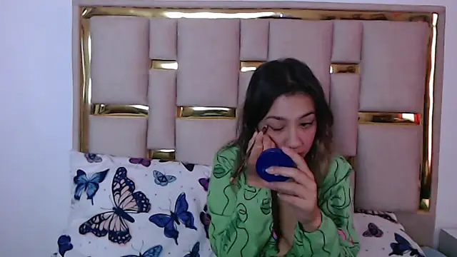 nina carther online show from 11, 11, 2025