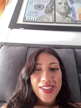 Snapshot of nina_carther chatting on 1, 7, 2026 nina carther online show from 1, 7, 2026
